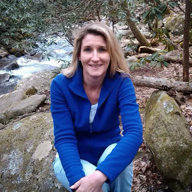 Holtkamp Hometown Hero: Julie Neuman